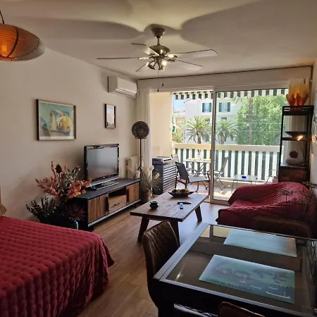 Magnifique 2 Pers, A 120 Metres Appartement Juan-les-Pins