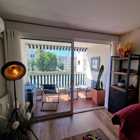 Magnifique 2 Pers, A 120 Metres *