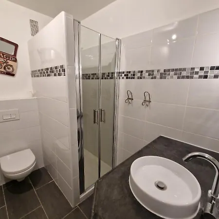 Magnifique 2 Pers, A 120 Metres Apartamento Juan-les-Pins